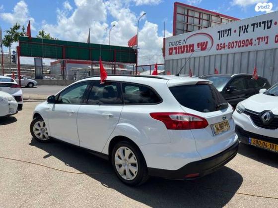 פורד פוקוס Trend סטיישן אוט' 1.6 (125 כ''ס) בנזין 2013 למכירה בחיפה