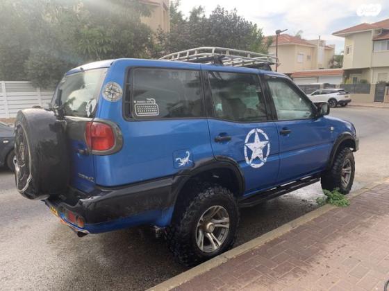 ניסאן טראנו ארוך 4X4 SR אוט' דיזל 2.7 (125 כ''ס) דיזל 2000 למכירה בפרדסיה