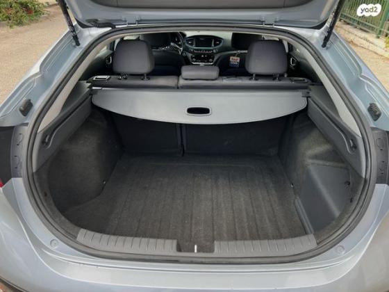 יונדאי איוניק Supreme הייבריד אוט' 1.6 (141 כ"ס) בנזין 2017 למכירה בחיפה