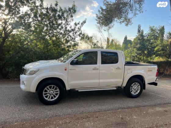 טויוטה היילקס ויגו 4X4 4X4 דאבל קבינה ידני דיזל 2.5 (144 כ''ס)[2011-2015] דיזל 2015 למכירה בכפר חסידים א'
