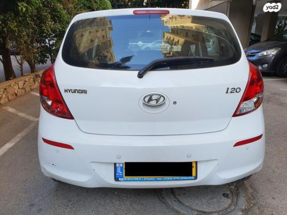 יונדאי i20 Inspire אוט' 1.4 (100 כ"ס) [2009-2015] בנזין 2014 למכירה בתל אביב יפו