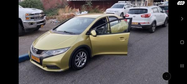 הונדה סיוויק האצ'בק החדשה Comfort אוט' 1.8 (142 כ''ס) בנזין 2013 למכירה בטבריה