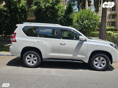 טויוטה לנד קרוזר ארוך 4X4 Select אוט' דיזל 7 מק' 2.8 (177 כ"ס) דיזל 2017 למכירה בחולון