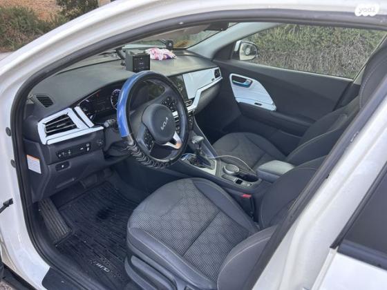 קיה נירו הייבריד PHEV LX אוט' 1.6 (105 כ''ס) היברידי חשמל / בנזין 2022 למכירה בחיפה