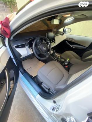 טויוטה קורולה Style אוט' סדאן בנזין 1.5 (125 כ"ס) בנזין 2023 למכירה בעפולה