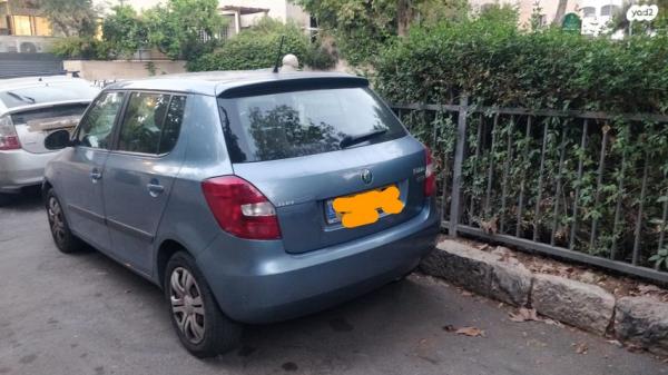 סקודה פאביה Ambiente אוט' 1.2 (105 כ''ס) בנזין 2011 למכירה בירושלים