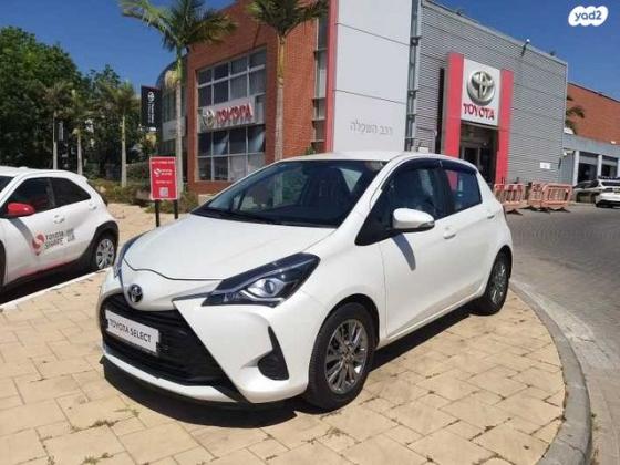 טויוטה יאריס Style אוט' 1.5 (112 כ"ס) בנזין 2019 למכירה ברמלה