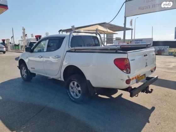 מיצובישי L200 האנטר 4X4 4X4 GLX דאבל קבינה אוט' דיזל 2.5 (136 כ''ס)[10-15] דיזל 2011 למכירה בתל מונד