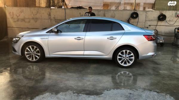 רנו מגאן גראנד קופה Intense אוט' דיזל 1.5 (110 כ"ס) דיזל 2017 למכירה בעילוט