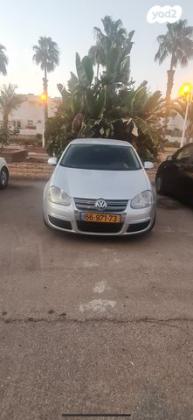 פולקסווגן ג'טה Trendline אוט' 1.4 (122 כ''ס) [2008-2011] בנזין 2011 למכירה בזרעית