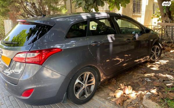 יונדאי i30 Inspire סטיישן אוט' 1.6 (135 כ"ס) בנזין 2016 למכירה בגבעתיים