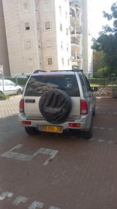 סוזוקי גרנד ויטרה 4X4 JLX אוט' 5 דל' 2.0 (126 כ''ס) בנזין 2000 למכירה ברחובות