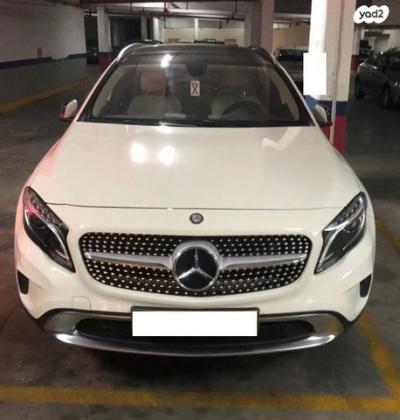 מרצדס GLA 4X4 GLA250 4MATIC Urban אוט' 2.0 (211 כ''ס) בנזין 2016 למכירה בתל אביב יפו