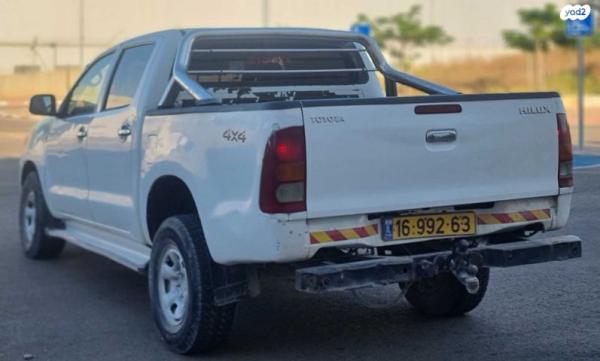 טויוטה היילקס ויגו 4X4 4X4 דאבל קבינה ידני דיזל 2.5 (120 כ''ס) דיזל 2007 למכירה באבן יהודה