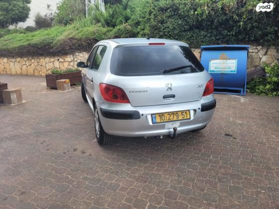 פיג'ו 307 XS טיפטרוניק 5 דל' 1.6 (110 כ"ס) בנזין 2003 למכירה בכפר ורדים