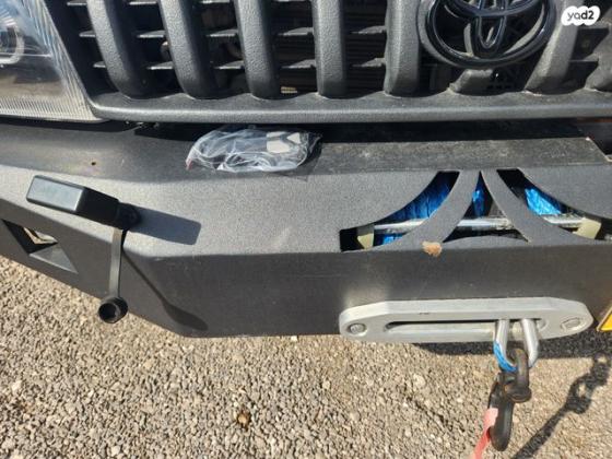 טויוטה לנד קרוזר פרדו ארוך 4X4 Luxury אוט' דיזל 8 מק' 3.0 (125 כ''ס) דיזל 1999 למכירה בפתח תקווה