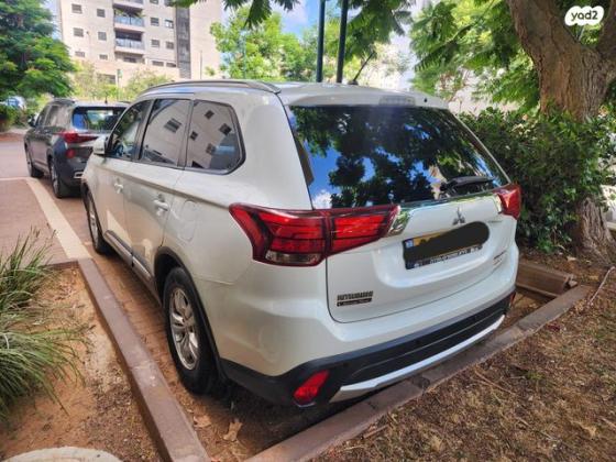 מיצובישי אאוטלנדר Intense אוט' 5 מק' 2.0 (150 כ"ס) בנזין 2015 למכירה בנתניה