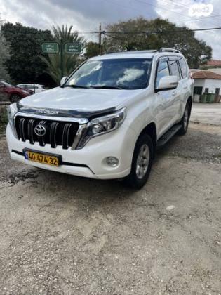 טויוטה לנד קרוזר ארוך 4X4 Luxury Led אוט' דיזל 7 מק' 3.0 (190 כ''ס) דיזל 2015 למכירה בערערה