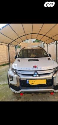 מיצובישי טרייטון / L200 4X4 4X4 Dakar SE אוט' דיזל 2.3 (150 כ''ס) דיזל 2022 למכירה ברכסים