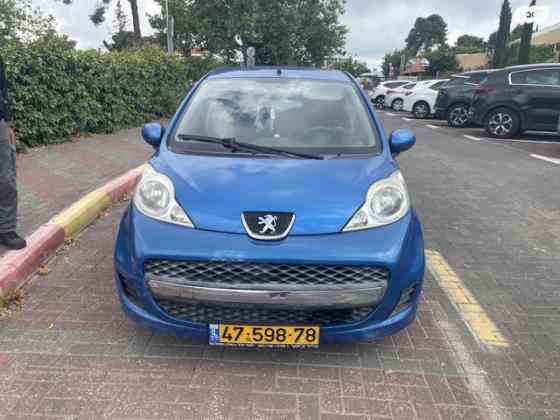 פיג'ו 107 Trendy אוט' 1.0 (70 כ''ס) בנזין 2011 למכירה במעלות תרשיחא