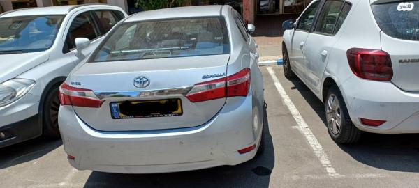 טויוטה קורולה GLI-FL אוט' 1.6 (132 כ''ס) [2013-2016] בנזין 2014 למכירה בגבעתיים