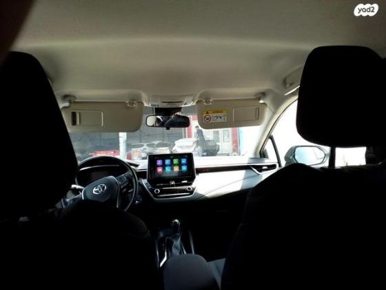 טויוטה קורולה הייבריד Sense סדאן אוט' 1.8 (98 כ''ס) בנזין 2019 למכירה ב