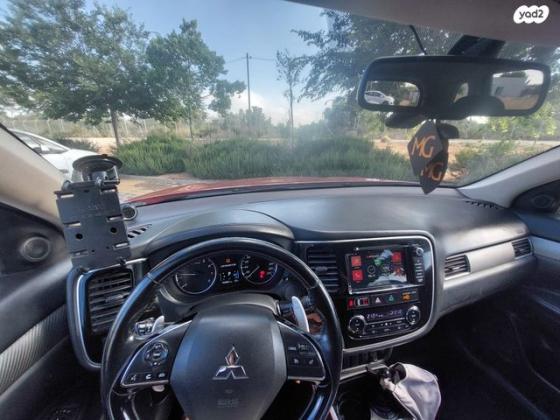 מיצובישי אאוטלנדר Intense אוט' 7 מק' 2.0 (150 כ"ס) בנזין 2017 למכירה בבחן
