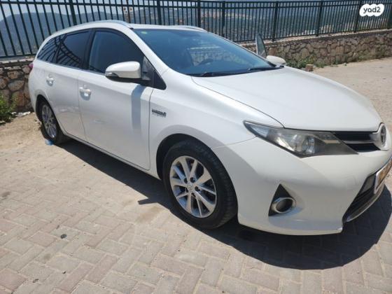 טויוטה אוריס הייבריד TS סטיישן הייבריד אוט' 1.8 (99 כ"ס) בנזין 2014 למכירה בצפת