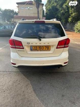 דודג' ג'רני SE אוט' 7 מק' 2.4 (168 כ"ס) בנזין 2011 למכירה בפרדס חנה כרכור