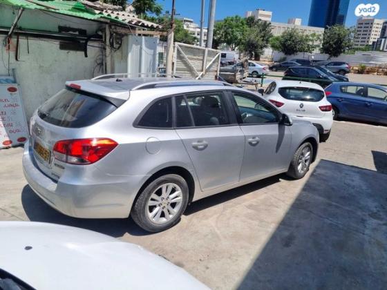 שברולט קרוז LT Platinum סטיישן אוט' 1.8 (141 כ"ס) בנזין 2013 למכירה בתל אביב יפו