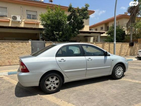 טויוטה קורולה Sun אוט' 1.6 (110 כ''ס) בנזין 2003 למכירה באור יהודה