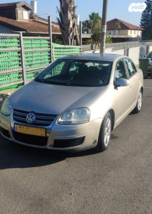 פולקסווגן ג'טה Trendline אוט' 1.6 (102 כ''ס) בנזין 2008 למכירה בעפולה