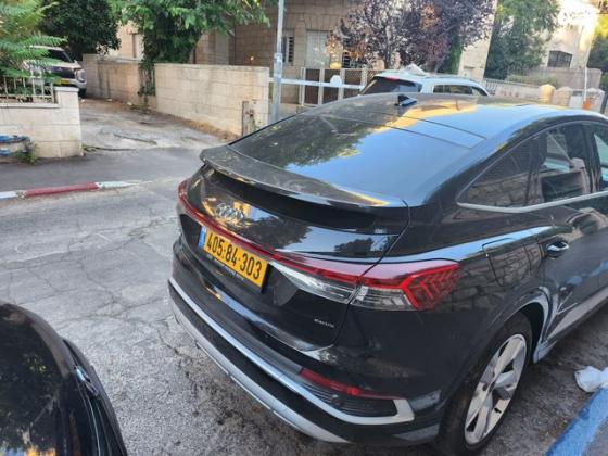 אאודי E-tron Q4 SportBack 40 S-Line אוט' חשמלי (204 כ''ס) חשמלי 2023 למכירה בירושלים