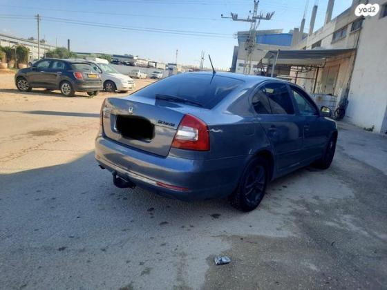 סקודה אוקטביה Ambiente אוט' 1.2 (105 כ''ס) בנזין 2012 למכירה בחדרה