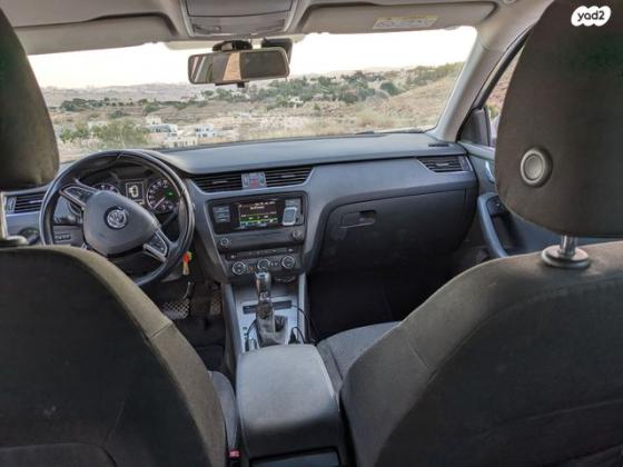 סקודה אוקטביה Ambition אוט' 1.2 (110 כ"ס) בנזין 2016 למכירה בכפר אדומים