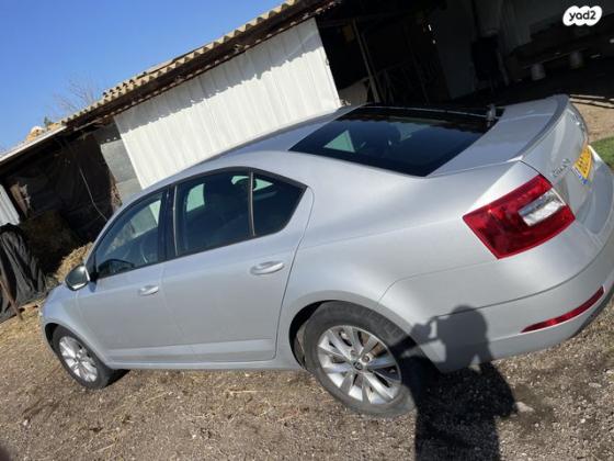 סקודה אוקטביה Ambition אוט' 1.5 (150 כ''ס) בנזין 2019 למכירה בפתח תקווה