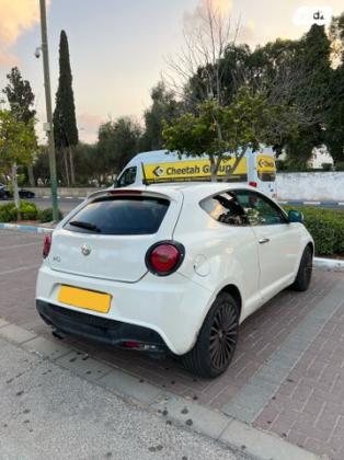 אלפא רומיאו מיטו / MITO Move ידני 1.4 (155 כ''ס) בנזין 2009 למכירה בכפר סבא