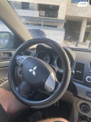 מיצובישי לנסר הדור החדש Invite אוט' 1.5 (109 כ''ס) בנזין 2011 למכירה בחיפה