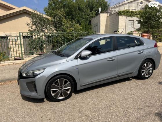 יונדאי איוניק Supreme הייבריד אוט' 1.6 (141 כ"ס) בנזין 2017 למכירה בחיפה