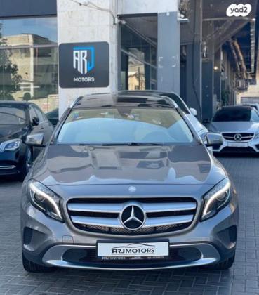 מרצדס GLA GLA200 Activity Edition אוט' 1.6 (156 כ''ס) בנזין 2016 למכירה בחולון