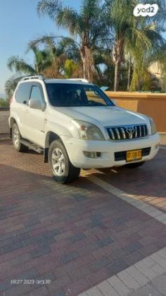 טויוטה לנד קרוזר קצר 4X4 Luxury אוט' דיזל 3.0 (166 כ''ס) דיזל 2005 למכירה בעפולה