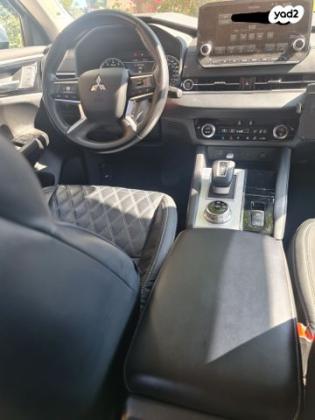 מיצובישי אאוטלנדר Luxury אוט' 7 מק' 2.5 (181 כ"ס) בנזין 2022 למכירה בשפרעם