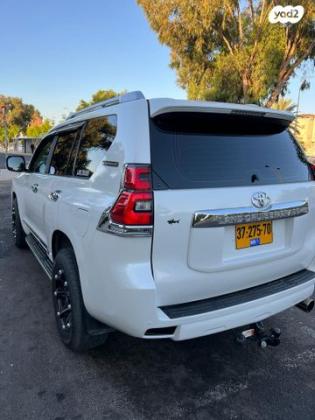 טויוטה לנד קרוזר ארוך 4X4 Luxury אוט' דיזל 7 מק' 3.0 (173 כ''ס) דיזל 2010 למכירה באשדוד