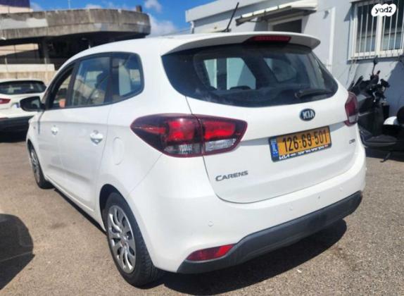 קיה קארנס LX אוט' דיזל 7 מק' 1.7 (141 כ''ס) דיזל 2017 למכירה בחיפה