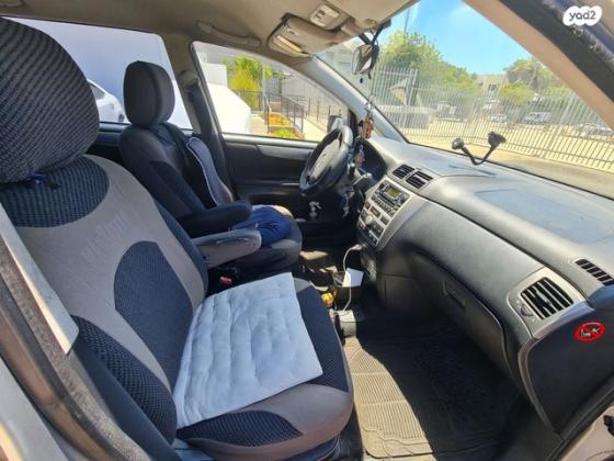 טויוטה אוונסיס ורסו GLI אוט' 8 מק' 2.0 (150 כ''ס) בנזין 2006 למכירה בחולון