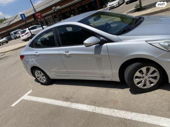 יונדאי i25 Inspire אוט' 1.4 (100 כ''ס) בנזין 2015 למכירה באום אל פחם