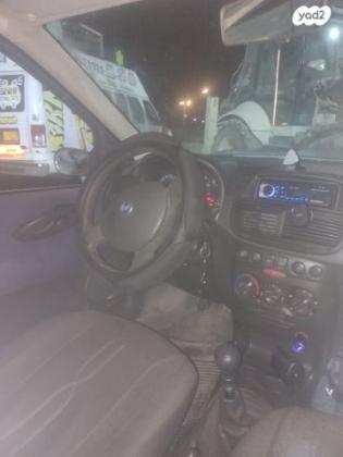 פיאט פונטו ספייס (דור II) Active אוט' 1.2 (60 כ''ס) בנזין 2004 למכירה בבית שאן