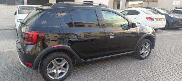 דאצ'יה סנדרו Stepway Laureate אוט' טורבו בנזין 0.9 (90 כ"ס) בנזין 2020 למכירה במגדל העמק