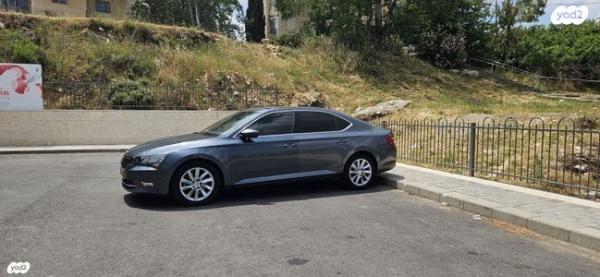 סקודה סופרב (עד 2019) Ambition אוט' 1.5 (150 כ''ס) בנזין 2019 למכירה בירושלים