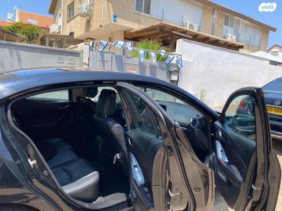 מאזדה j Premium סדאן אוט' 2.0 (165 כ"ס) בנזין 2018 למכירה בהרצליה